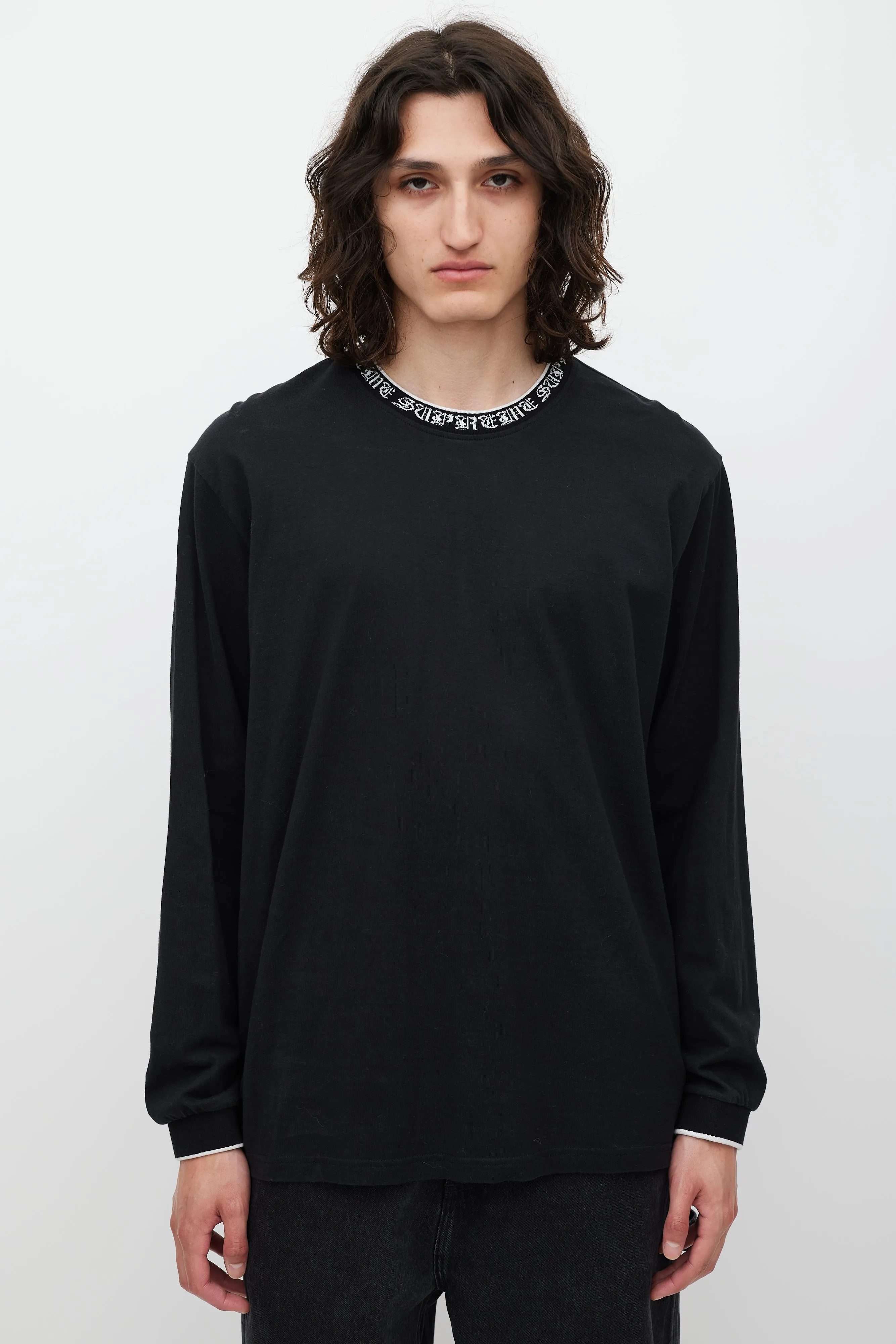 Black & White Script Logo Trimmed Top