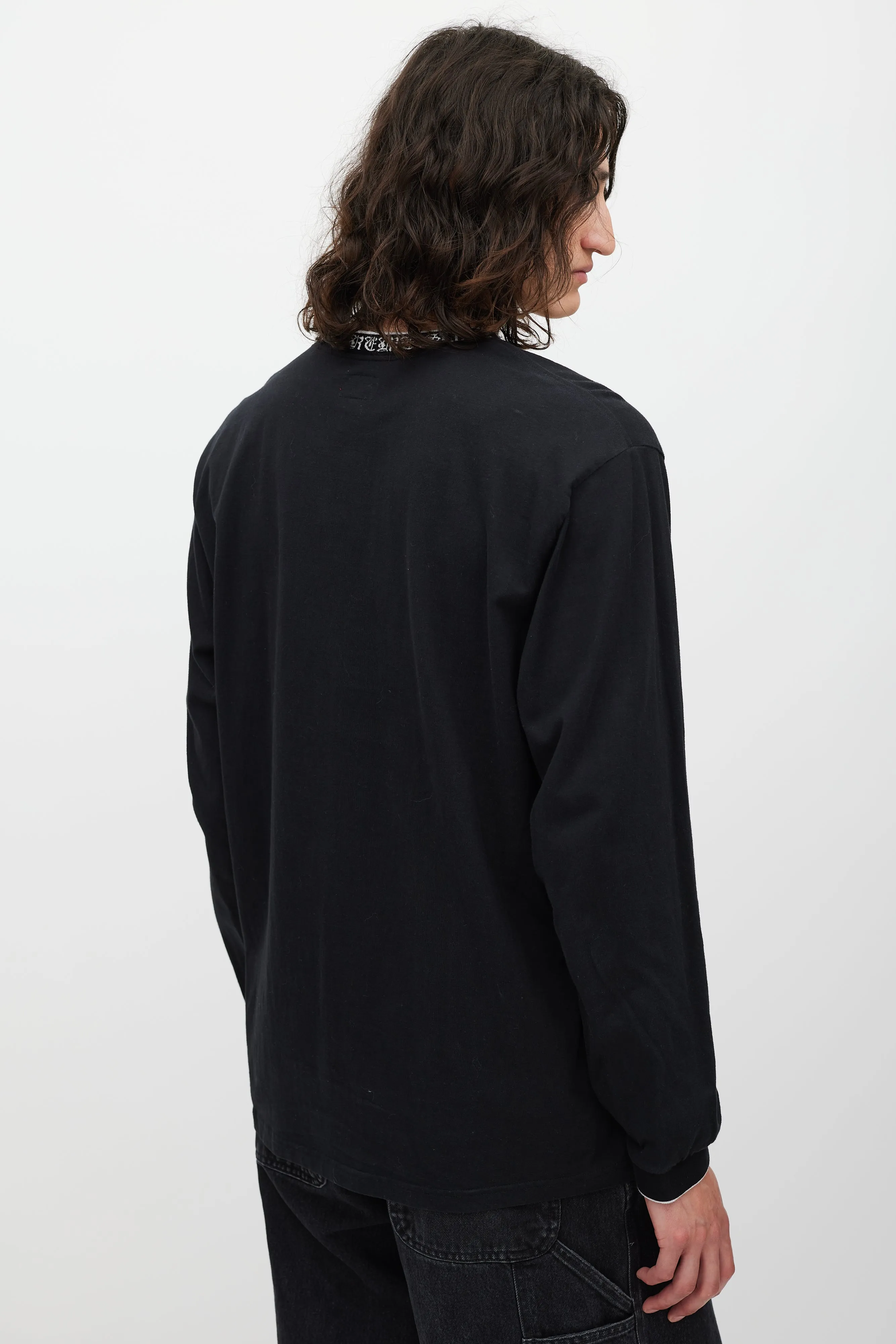 Black & White Script Logo Trimmed Top