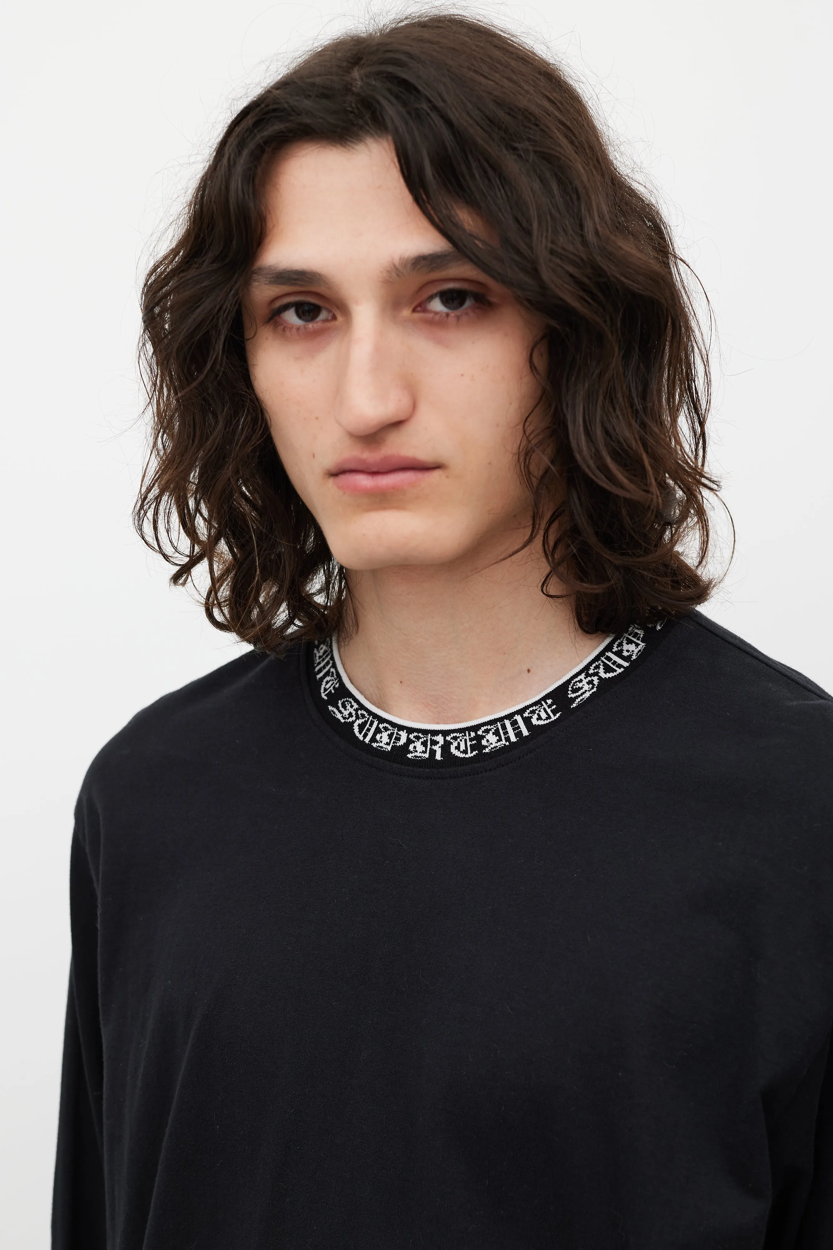 Black & White Script Logo Trimmed Top